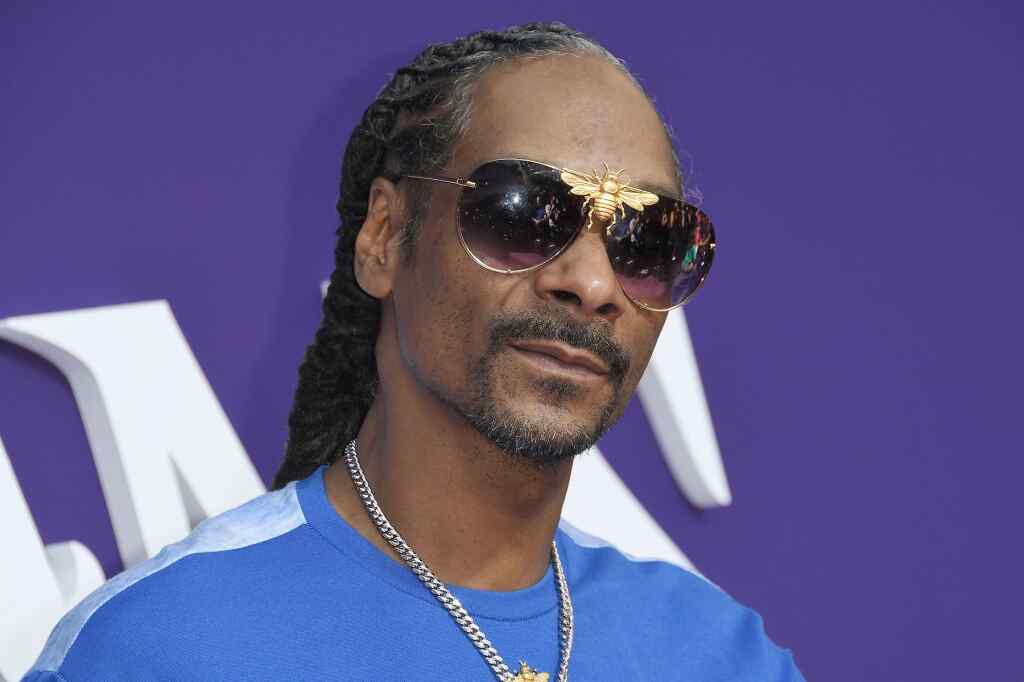 Snoop Dogg afiwa na mama yake mzazi