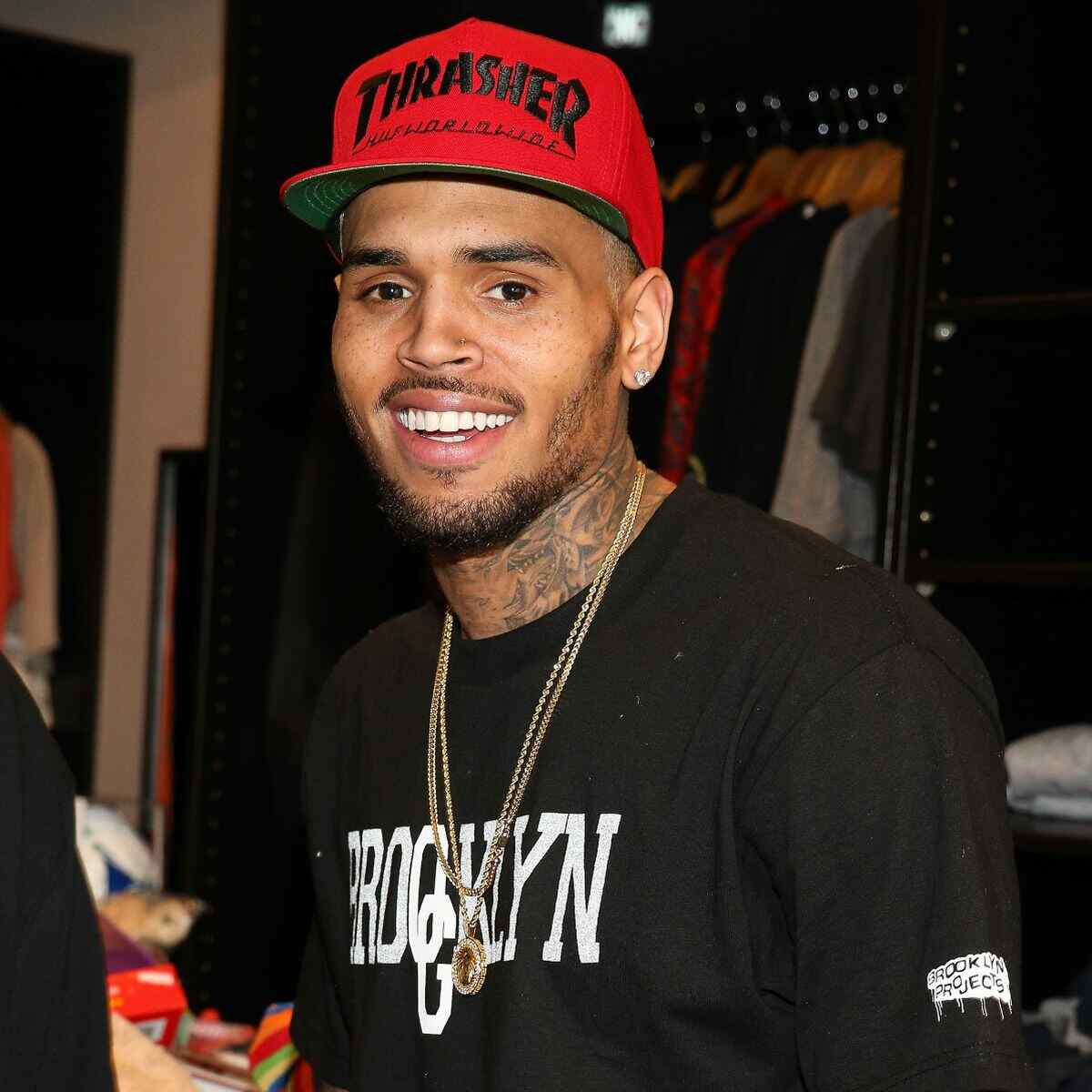Chris Brown amfagilia Wizkid