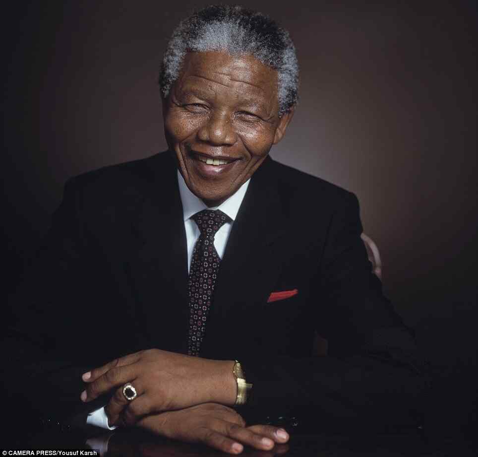 MFAHAMU NELSON MANDELA BABA WA DEMOKRASIA AFRIKA