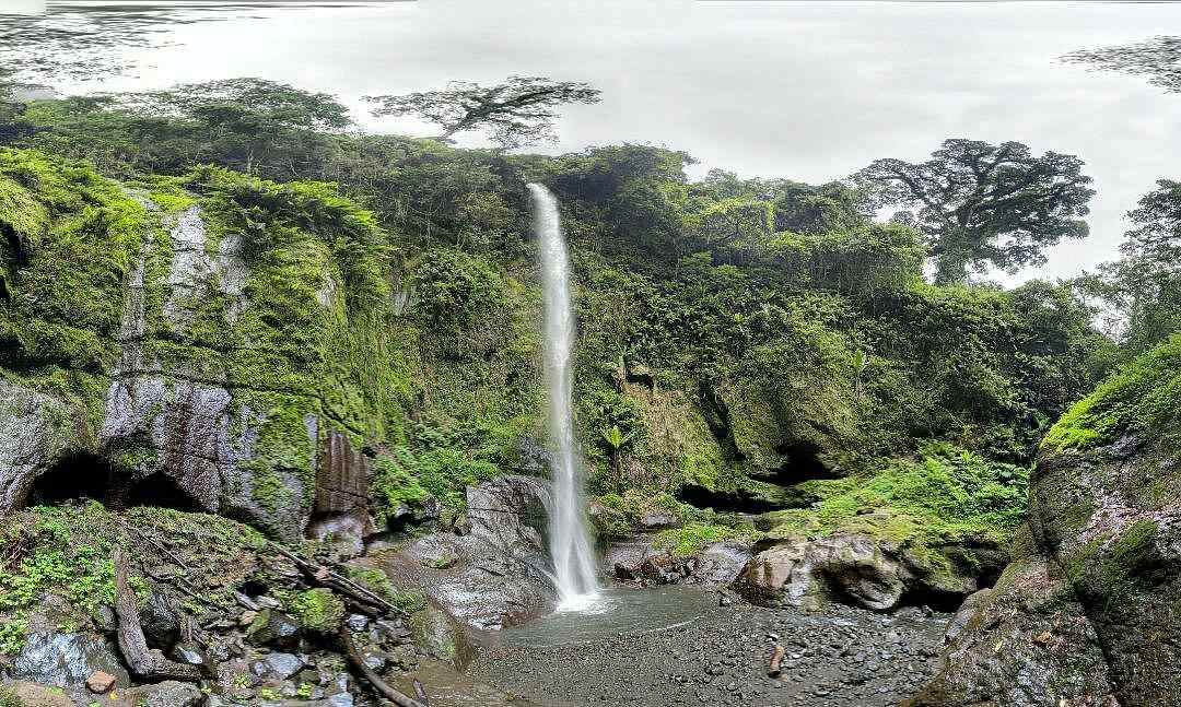 Napuru waterfalls in Meru