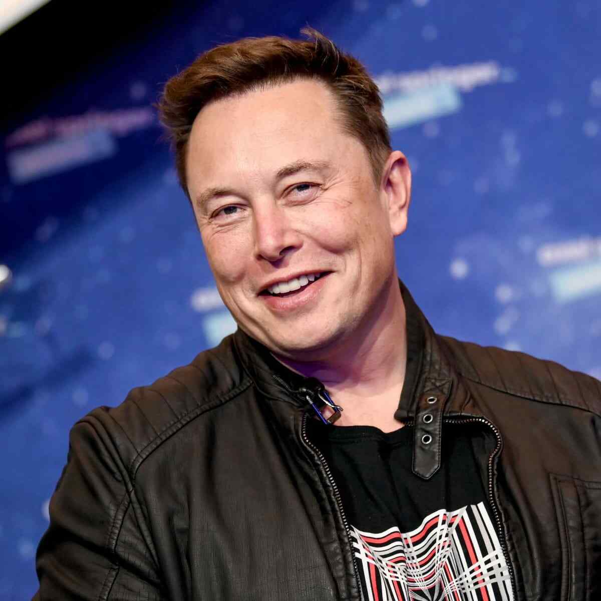 Elon Musk: Hakuna kufanyia kazi nyumbani