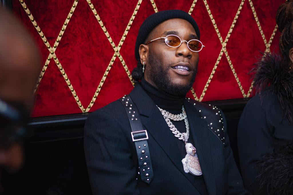 Burna Boy awaomba radhi mashabiki zake