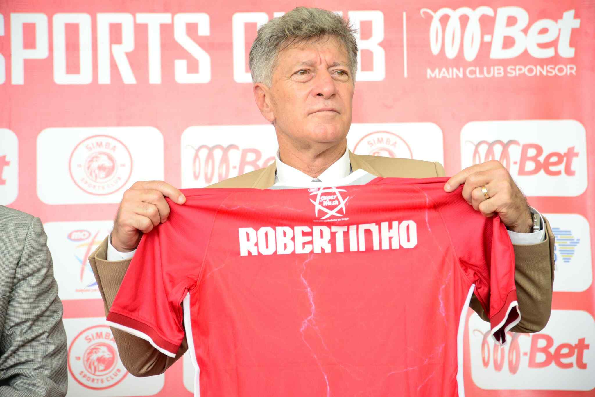 Roberto Oliveira aenda Brazil
