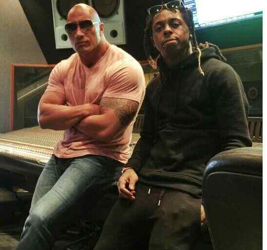 Lil Wayne na The Rock wakataa sanamu zao