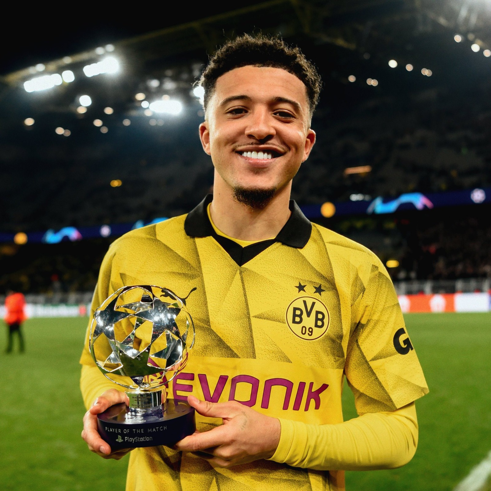 Man United yaitajia Dortmund bei ya Sancho