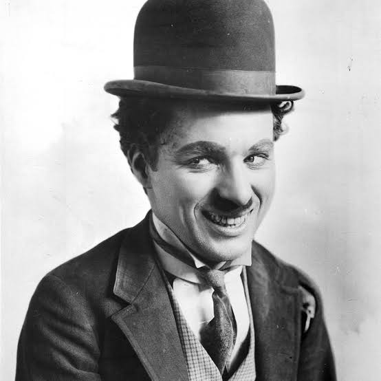 Charlie Chaplin mkali wa kuchekesho bila kutumia maneno