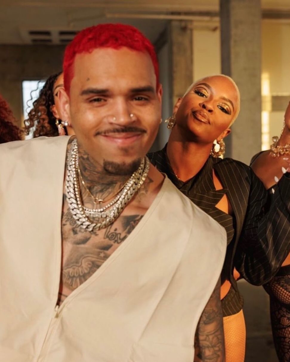 Taylor Terry, Malkia wa Jukwaa aliye nyuma ya Chris Brown