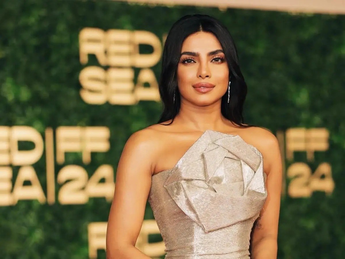 Sababu Priyanka Chopra Kuhifadhi Mayai Yake Ya Uzazi